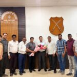 रायगढ़ के नव पदस्थ एसएसपी शशि मोहन सिंह से रायगढ़ चैम्बर के पदाधिकारियों की सौजन्य मुलाकात, व्यापारिक समस्याओं पर हुई चर्चा