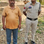 “ऑपरेशन तलाश” में बड़ी सफलता — कुख्यात गौवंश तस्कर रब्बुल खान ‘ऑपरेशन शंखनाद’ के दबाव में किया सरेंडर