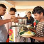 मानवीय संवेदनाओं के साथ हो रहा पुनर्वास, हर सुविधा के लिए निगम की टीम चौबीसों घंटे तैनातपुनर्वासित परिवारों के साथ बैठकर निगम आयुक्त श्री क्षत्रिय ने किया भोजन