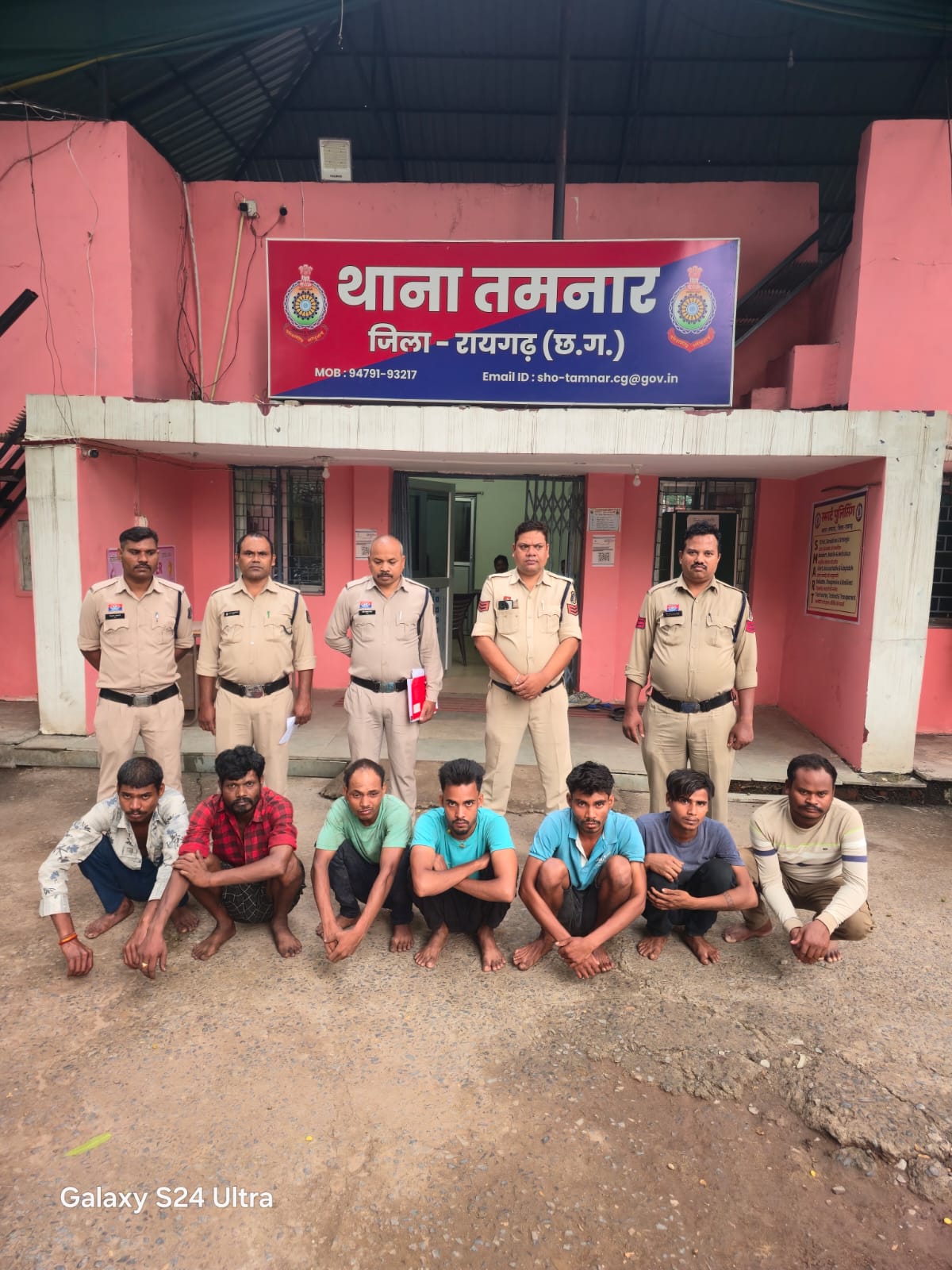 तमनार में आदतन झगड़ा-मारपीट करने वाले 7 उपद्रवी युवकों पर पुलिस ने की प्रतिबंधात्मक कार्रवाई, जारी हुआ जेल वारंट