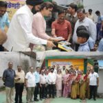 रोटरी क्लब ऑफ रायगढ़ ग्रेटर ने चार सौ बच्चों को  निःशुल्क कॉपी-किताब किया वितरण