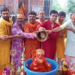 मां नगर कॉलोनी में भव्य कलश यात्रा के बाद हनुमान जी की मूर्ति स्थापना