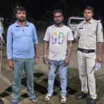 जूटमिल पुलिस की त्वरित कार्रवाई: युवक की हत्या के मामले में दो आरोपी गिरफ्तार, एक फरार की तलाश जारी