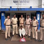 ऑपरेशन आघात : खरसिया पुलिस की गांजा तस्करों पर लगातार दूसरी बड़ी चोट, 1.805 किलो गांजा के साथ आरोपी गिरफ्तार